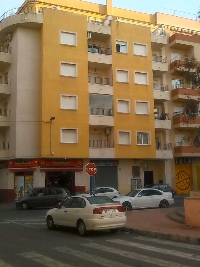 Torrevieja-Lugomar Apartment Екстериор снимка